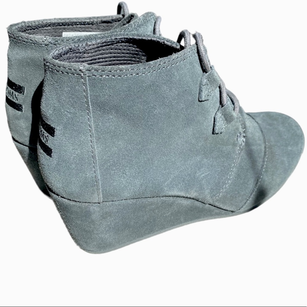 TOMS Forged Iron Grey Suede Women Kala Bootie 8.5 new - Picture 3 of 10